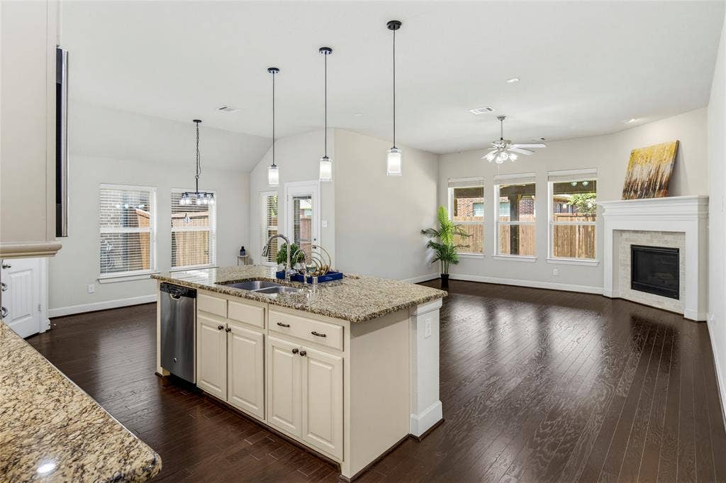 5928 Silverton Avenue, McKinney, TX 75070