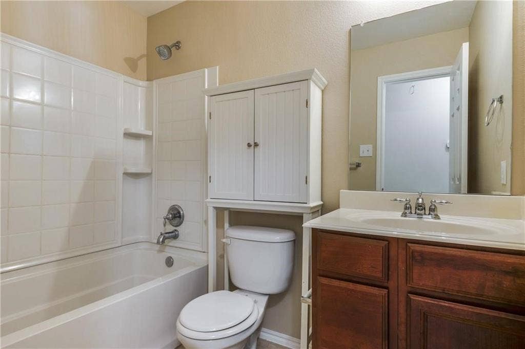 5405 Crimson Oaks Drive, Frisco, TX 75035 5405 Crimson Oaks Drive, Frisco, TX 75035