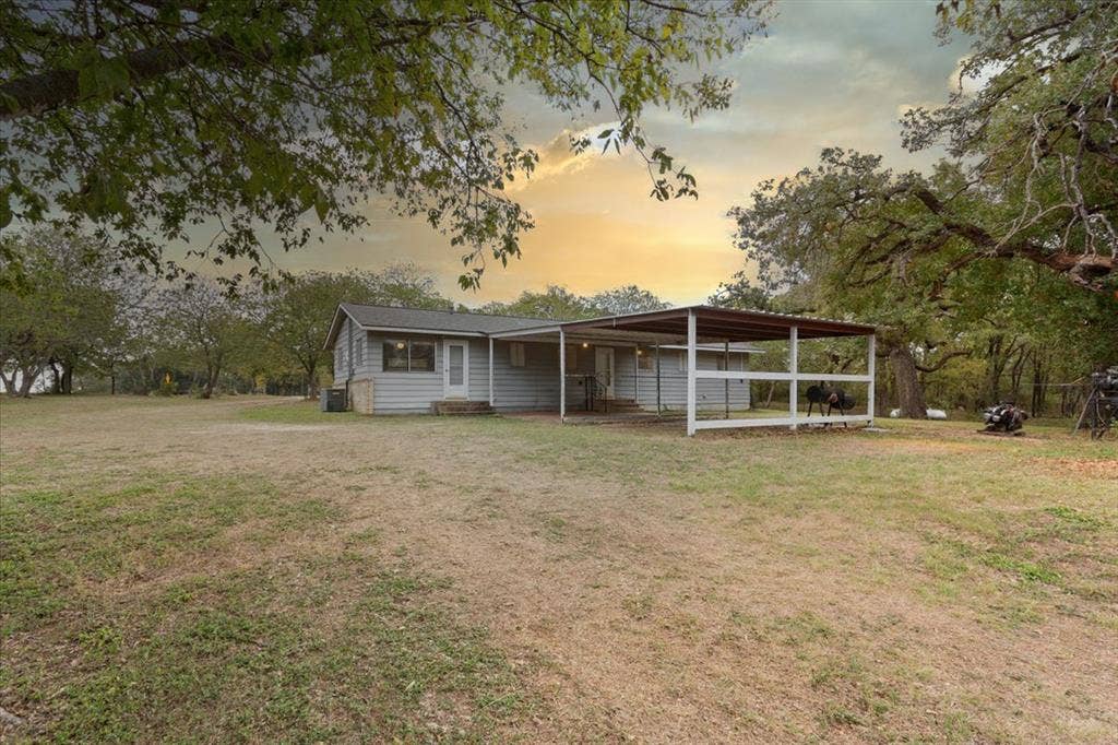 3907 Rogers Hill Road, Waco, TX 76705 3907 Rogers Hill Road, Waco, TX 76705