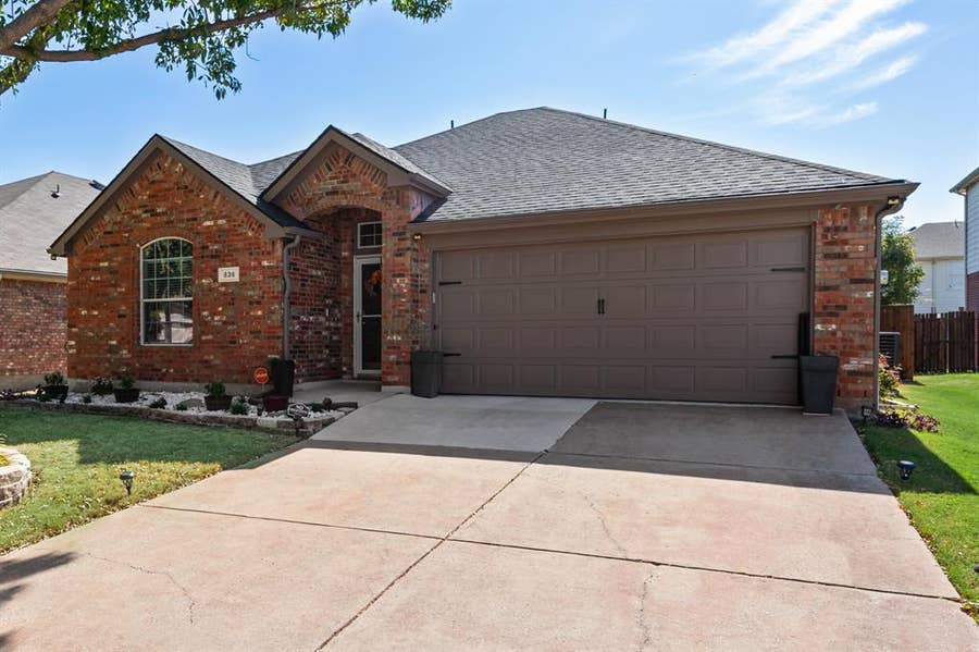 Property photo for 836 Bowie Drive, Lavon, TX