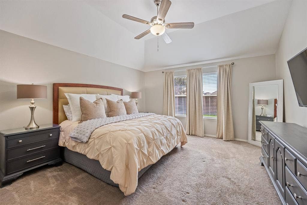 836 Bowie Drive, Lavon, TX 75166 836 Bowie Drive, Lavon, TX 75166