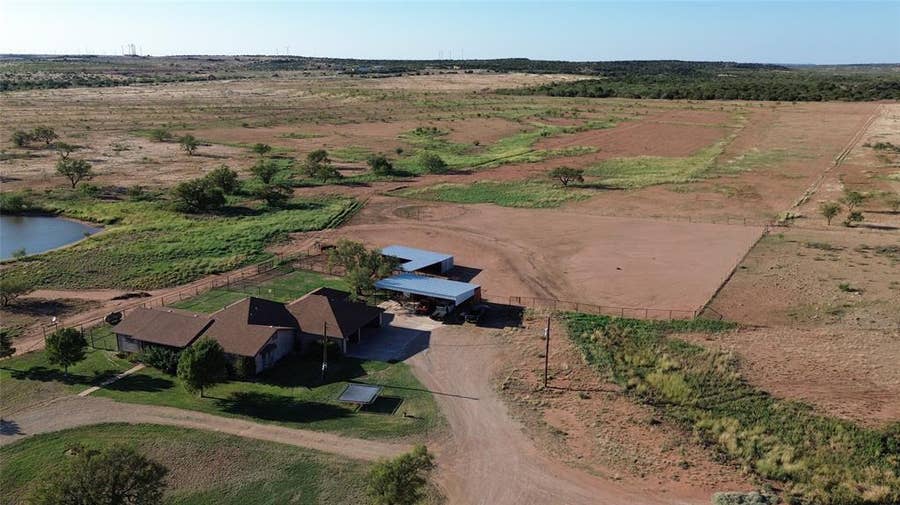 Property photo for 12100 E US Hwy 180, Hermleigh, TX