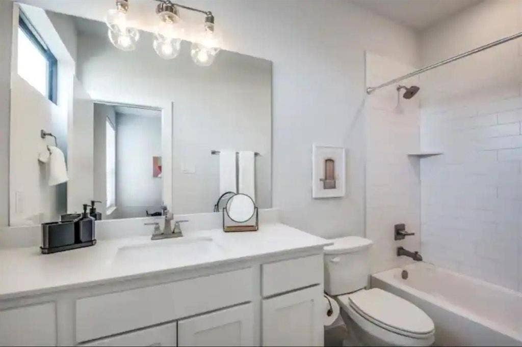 4427 Viburnum, Dallas, TX 75204 4427 Viburnum, Dallas, TX 75204