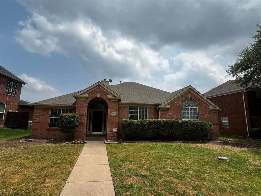 Property photo for 2904 Shasta Drive, Plano, TX