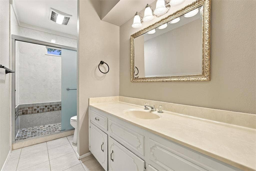 218 White Hall Road, Woodway, TX 76712