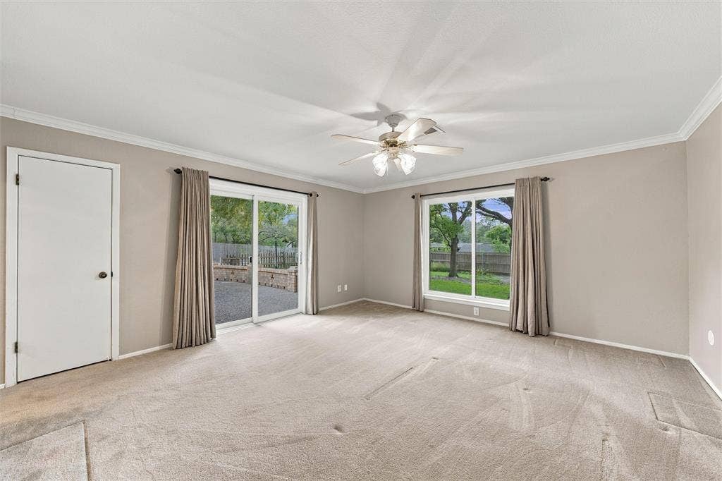 218 White Hall Road, Woodway, TX 76712