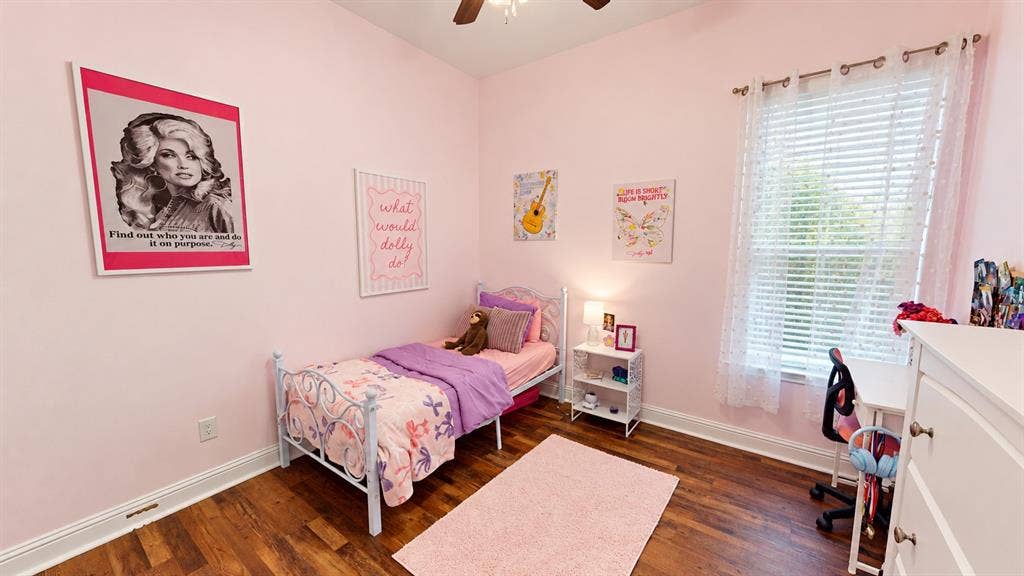 901 Blaine Street, Athens, TX 75751 901 Blaine Street, Athens, TX 75751