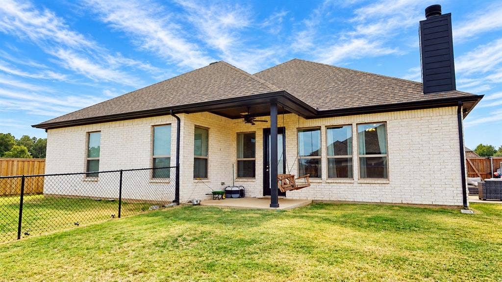 901 Blaine Street, Athens, TX 75751 901 Blaine Street, Athens, TX 75751