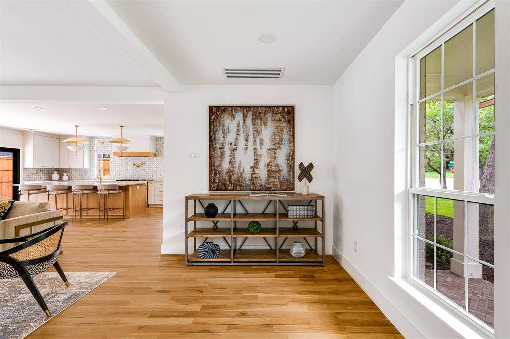 13756 Danvers Drive, Dallas, TX 75240