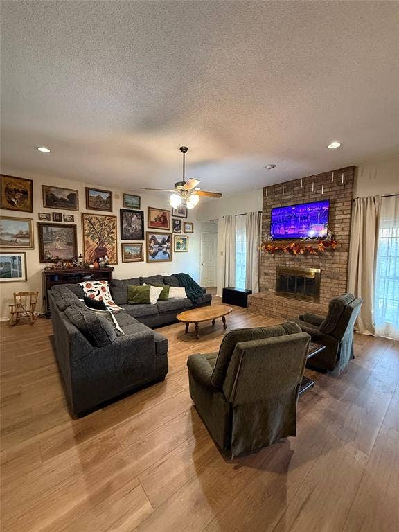1208 Chaparral Lane, Granbury, TX 76048