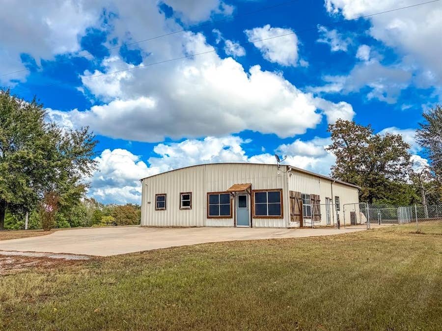 Property photo for 297 County Road 441, Fairfield, TX