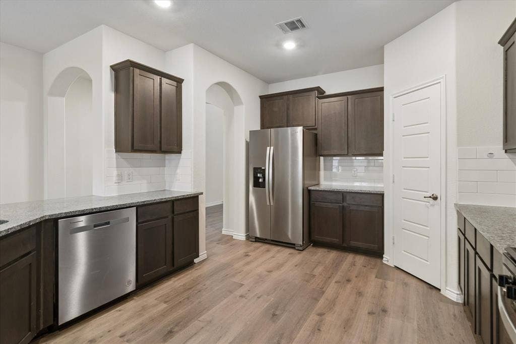 4008 Glastonbury Road, McKinney, TX 75071 4008 Glastonbury Road, McKinney, TX 75071