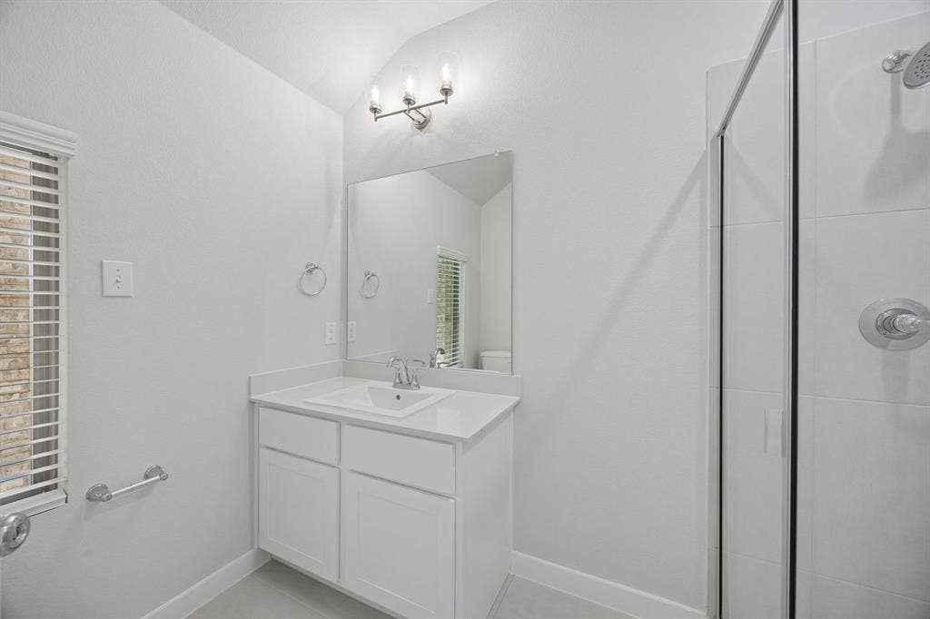 2118 Sunshining Road, Princeton, TX 75407 Bathroom in the Masters home plan – REPRESENTATIVE PHOTO