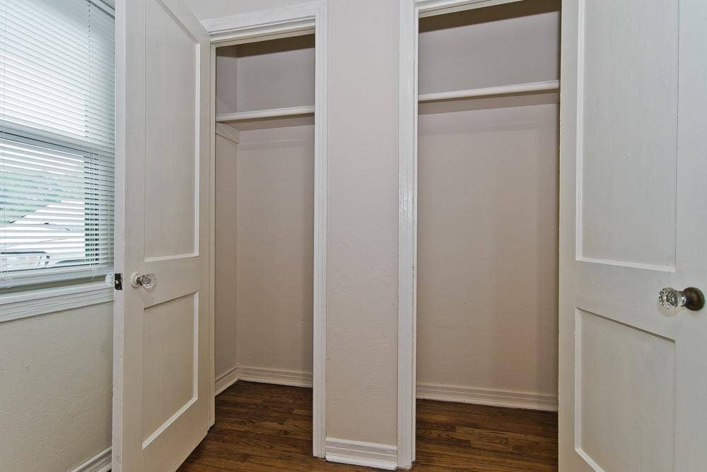 2609 Holm Drive, Garland, TX 75041 2609 Holm Drive, Garland, TX 75041