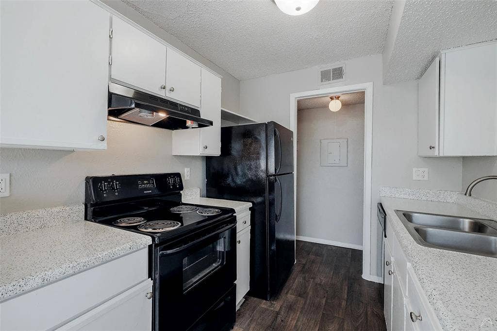 $99 to apply and 299 move in special