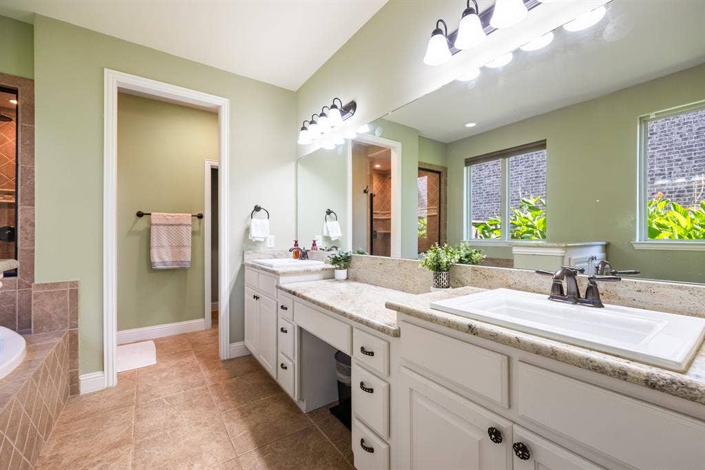 1036 Knoxbridge Road, Forney, TX 75126 1036 Knoxbridge Road, Forney, TX 75126