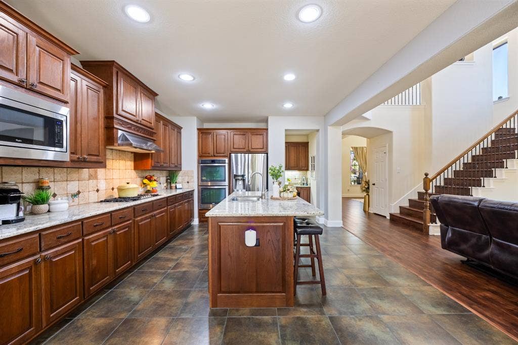 1036 Knoxbridge Road, Forney, TX 75126 1036 Knoxbridge Road, Forney, TX 75126