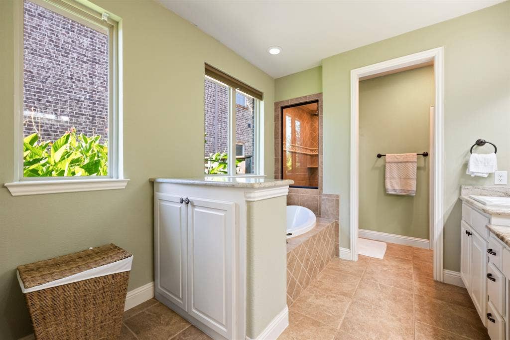 1036 Knoxbridge Road, Forney, TX 75126 1036 Knoxbridge Road, Forney, TX 75126