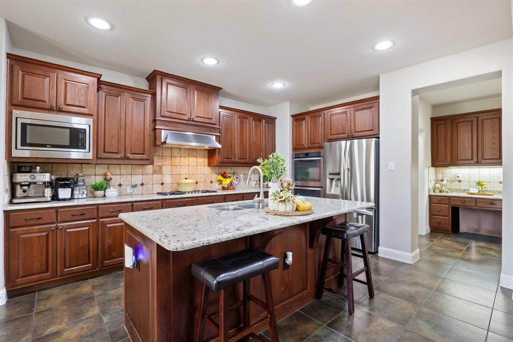 1036 Knoxbridge Road, Forney, TX 75126 1036 Knoxbridge Road, Forney, TX 75126