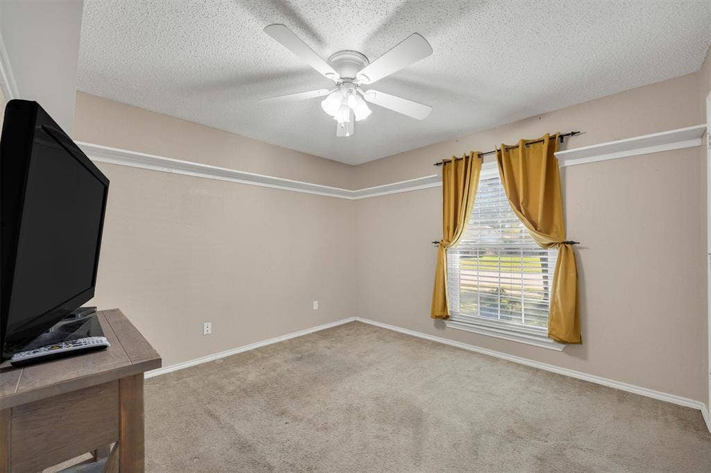 1025 Brownfield Drive, Mesquite, TX 75150 1025 Brownfield Drive, Mesquite, TX 75150