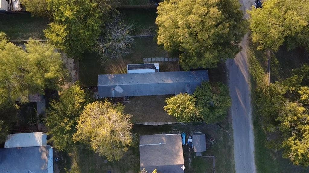 407 W Witt Street, Wolfe City, TX 75496 407 W Witt Street, Wolfe City, TX 75496