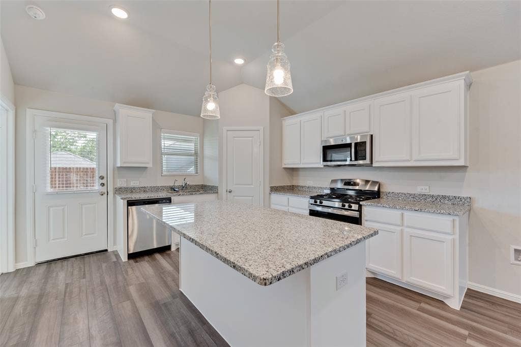 1105 Catalan Trail, Mesquite, TX 75149 1105 Catalan Trail, Mesquite, TX 75149