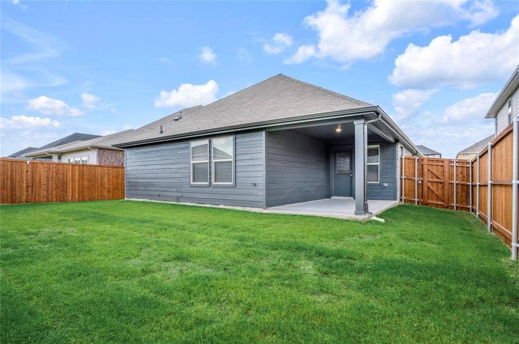 2327 Rocky Mountain Drive, Royse City, TX 75189 2327 Rocky Mountain Drive, Royse City, TX 75189