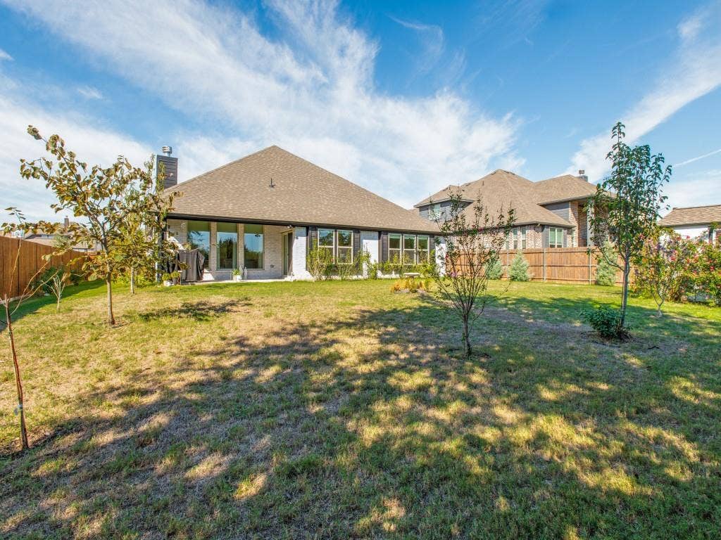 4626 Nomad Drive, Midlothian, TX 76065