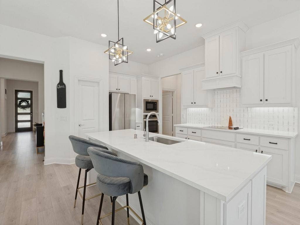 4626 Nomad Drive, Midlothian, TX 76065