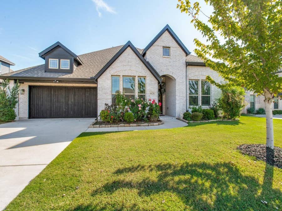 Property photo for 4626 Nomad Drive, Midlothian, TX