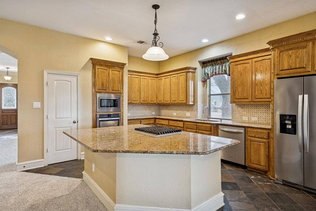 4010 Eider Drive, McKinney, TX 75072 4010 Eider Drive, McKinney, TX 75072
