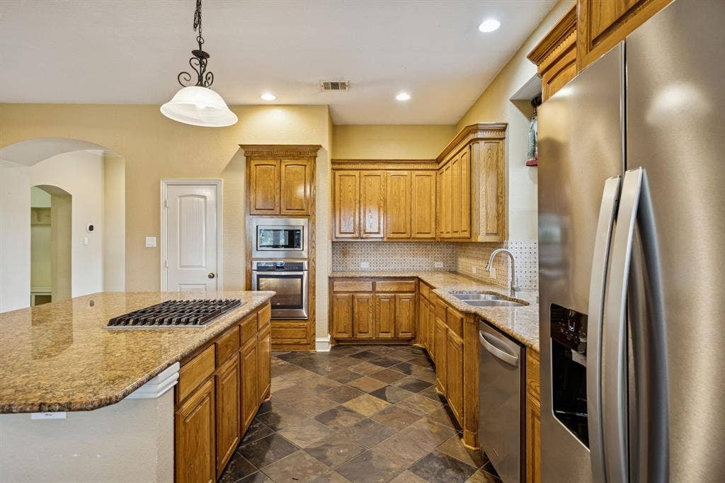 4010 Eider Drive, McKinney, TX 75072 4010 Eider Drive, McKinney, TX 75072