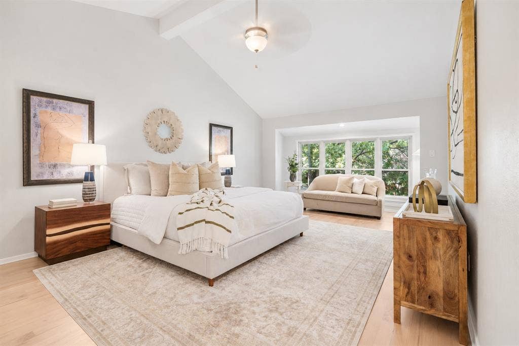 6840 E Northwest Highway, Dallas, TX 75231 6840 E Northwest Highway, Dallas, TX 75231