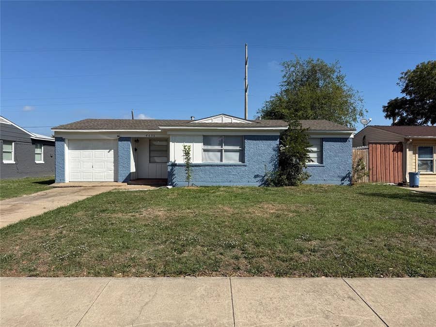 Property photo for 4636 San Marcus Drive, Mesquite, TX