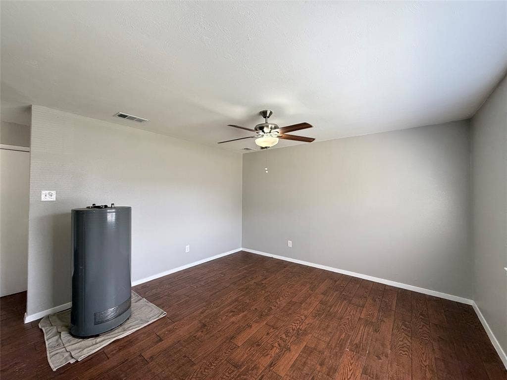 4636 San Marcus Drive, Mesquite, TX 75150 4636 San Marcus Drive, Mesquite, TX 75150