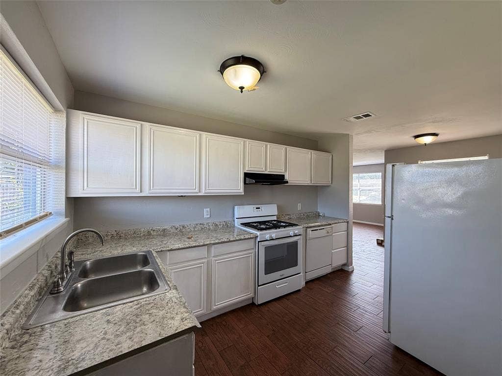 4636 San Marcus Drive, Mesquite, TX 75150 4636 San Marcus Drive, Mesquite, TX 75150
