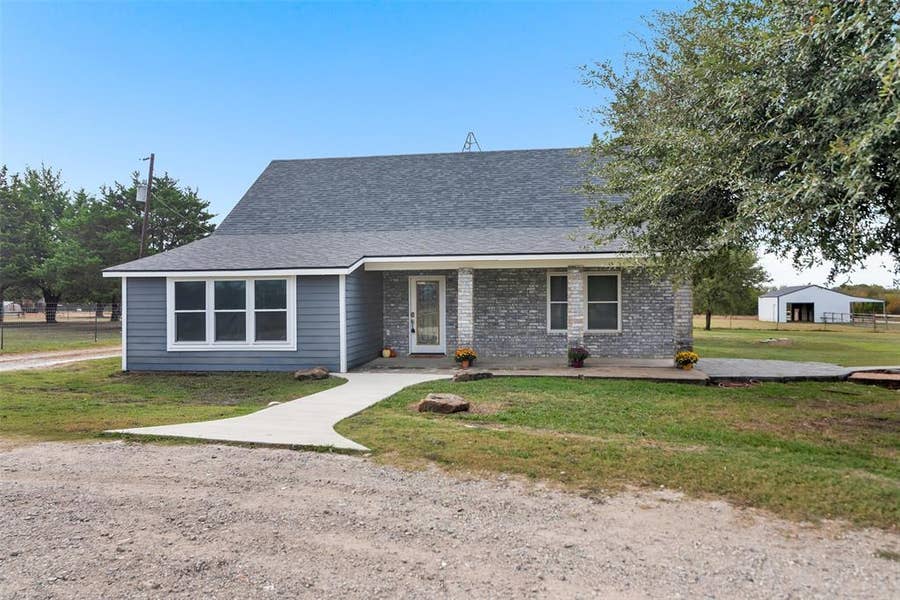 Property photo for 1058 County Road 4915, Leonard, TX