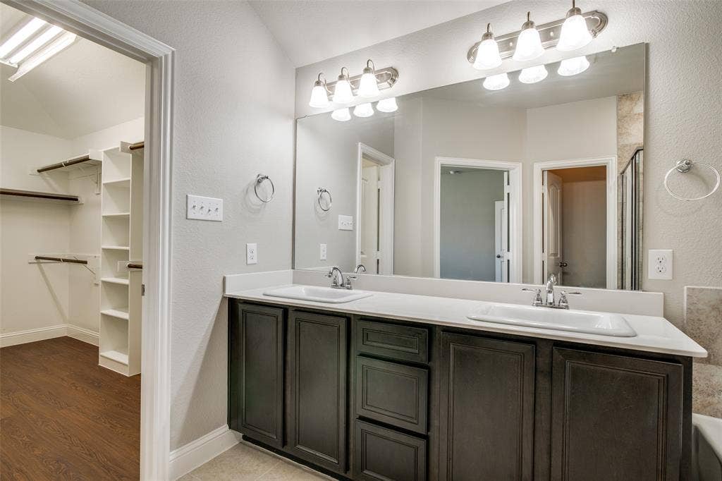 2142 Erika Lane, Forney, TX 75126