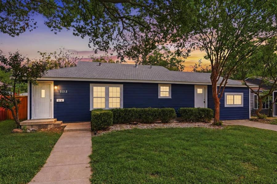 Property photo for 5013 Marks Place, Fort Worth, TX