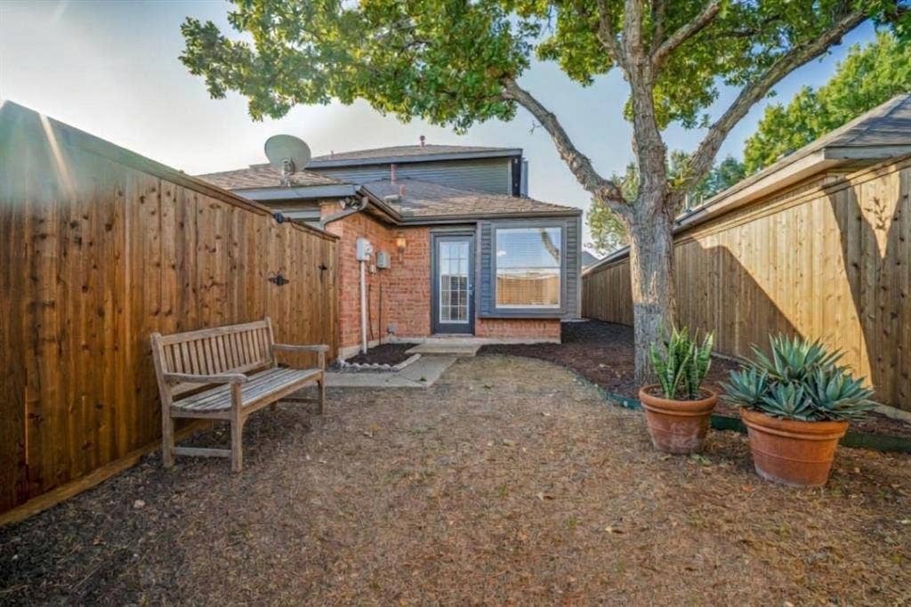 3115 Sara Drive, Rowlett, TX 75088 This picture has been virtually staged.