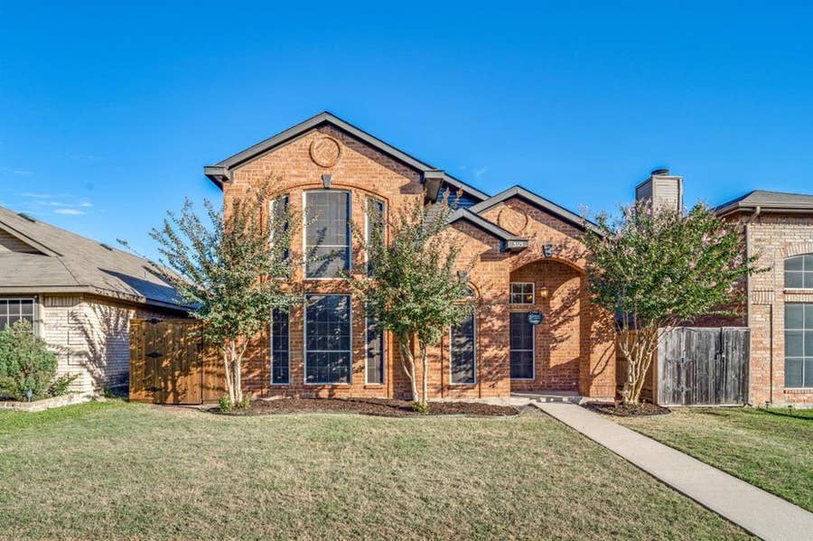 Property photo for 3115 Sara Drive, Rowlett, TX
