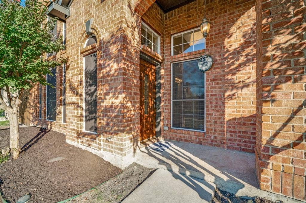 3115 Sara Drive, Rowlett, TX 75088 3115 Sara Drive, Rowlett, TX 75088
