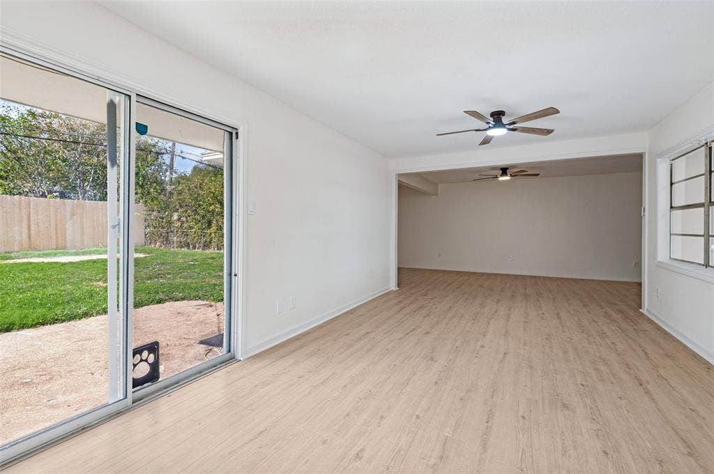 1734 Glen Key Street, Grand Prairie, TX 75051 1734 Glen Key Street, Grand Prairie, TX 75051