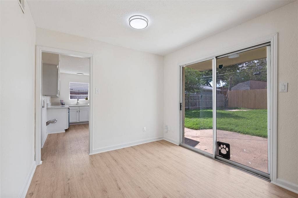 1734 Glen Key Street, Grand Prairie, TX 75051 1734 Glen Key Street, Grand Prairie, TX 75051