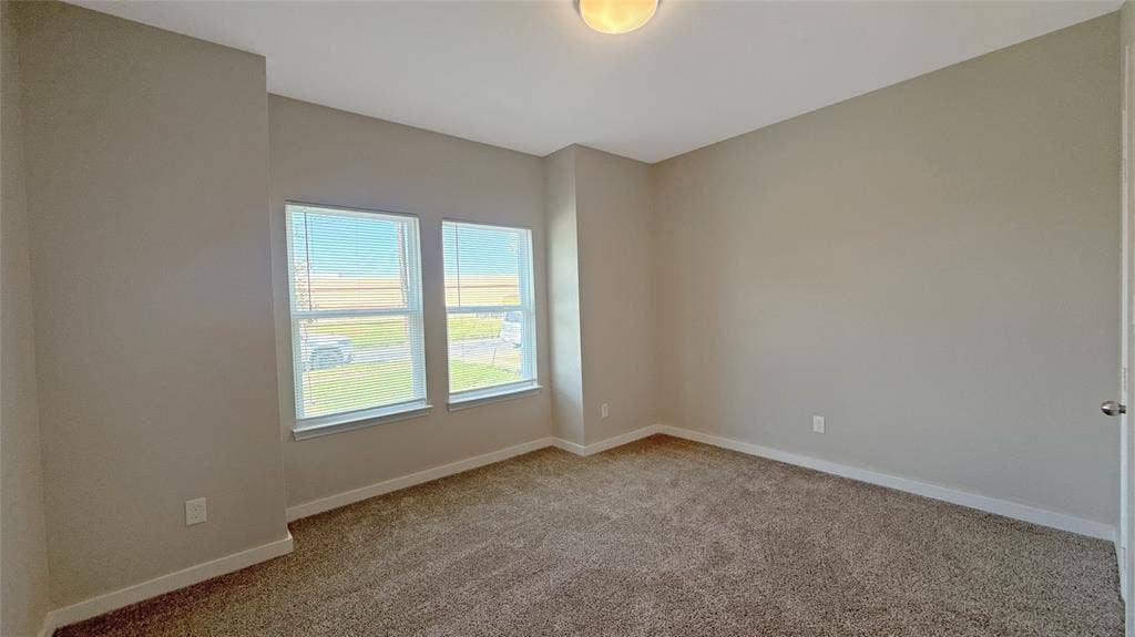 3826 Holmes Street, Dallas, TX 75215 3826 Holmes Street, Dallas, TX 75215