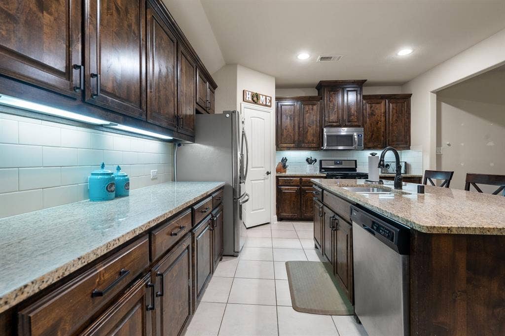 419 Snead Drive, Wylie, TX 75098 419 Snead Drive, Wylie, TX 75098