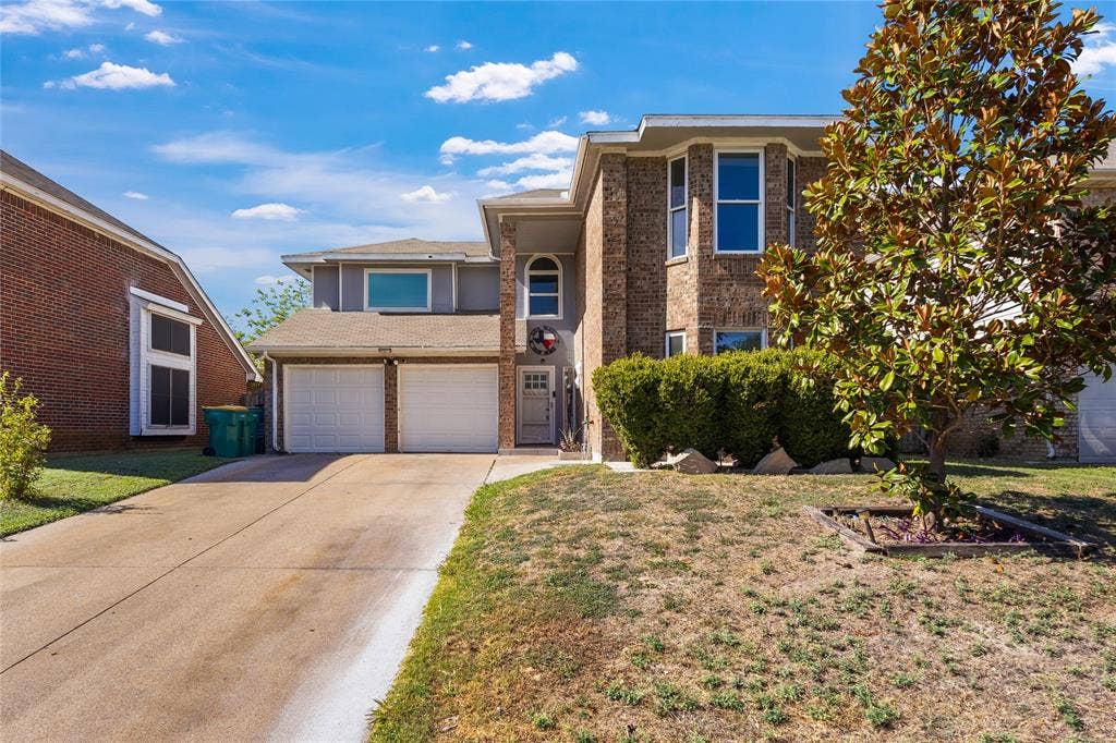 702 Bishop Street, Cedar Hill, TX 75104 702 Bishop Street, Cedar Hill, TX 75104