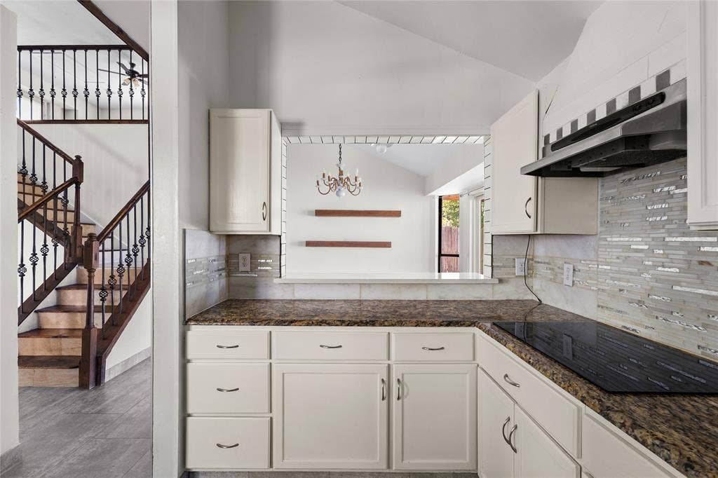 702 Bishop Street, Cedar Hill, TX 75104 702 Bishop Street, Cedar Hill, TX 75104