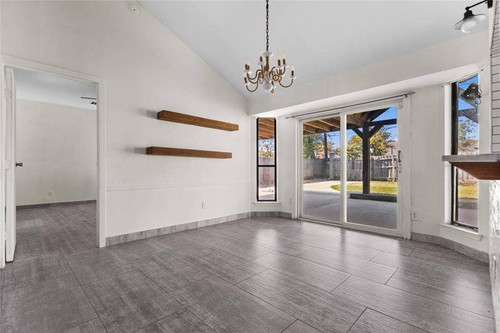 702 Bishop Street, Cedar Hill, TX 75104 702 Bishop Street, Cedar Hill, TX 75104