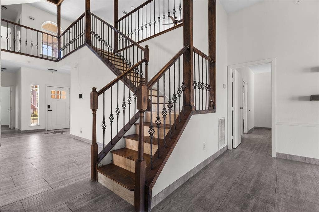 702 Bishop Street, Cedar Hill, TX 75104 702 Bishop Street, Cedar Hill, TX 75104